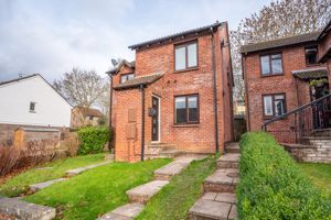 Front elevation- click for photo gallery